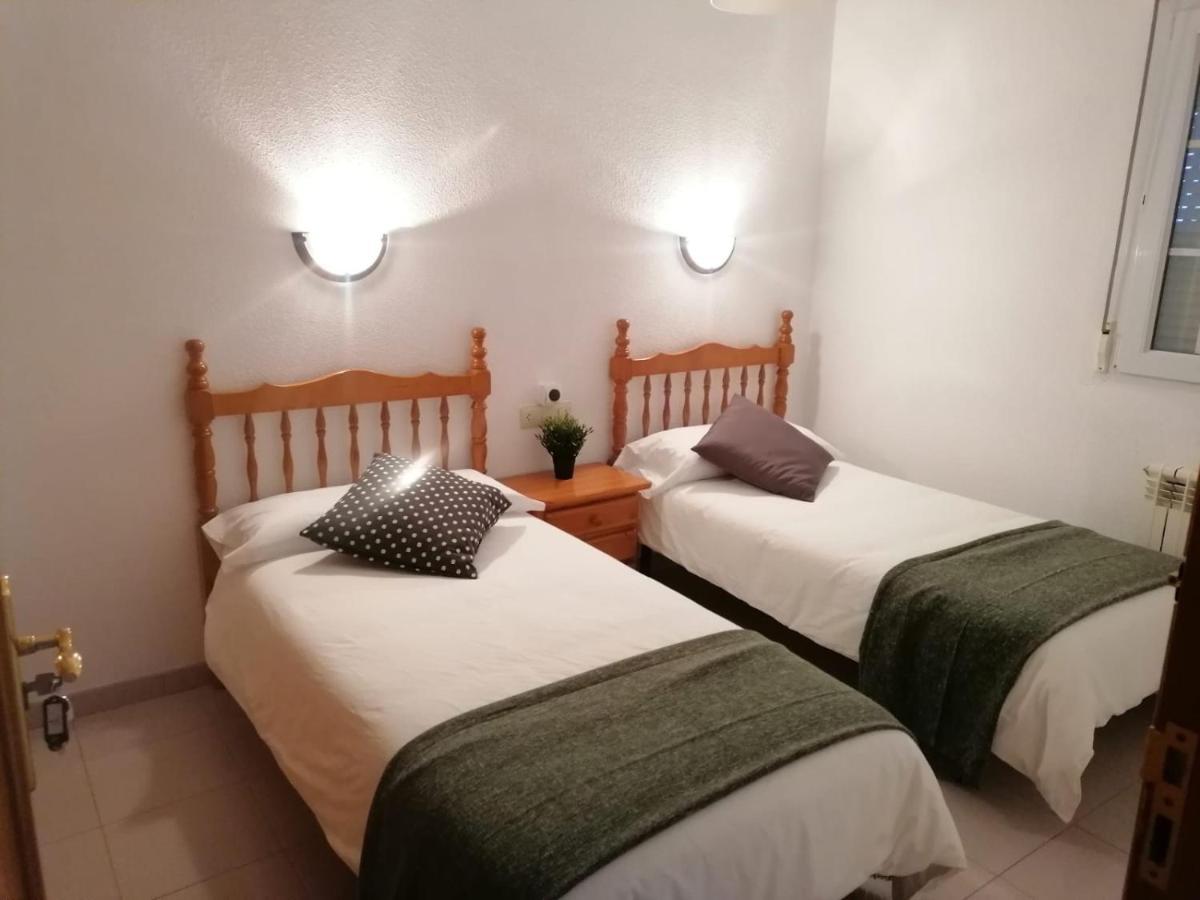 Albergue Cervera De Pisuerga Exteriör bild