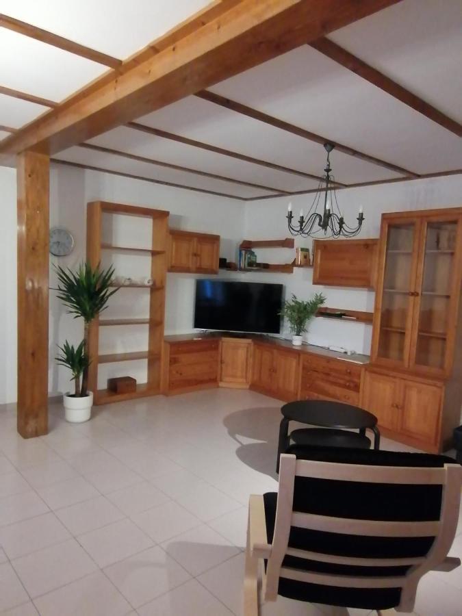 Albergue Cervera De Pisuerga Exteriör bild